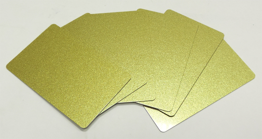 Пластиковая карта CIMage (модель: RUSS-G3457, CR-80, 30mil (0.76 мм), материал: PVC, цвет: золото, 10 шт./уп) [артикул RUSS-G3457] [R]