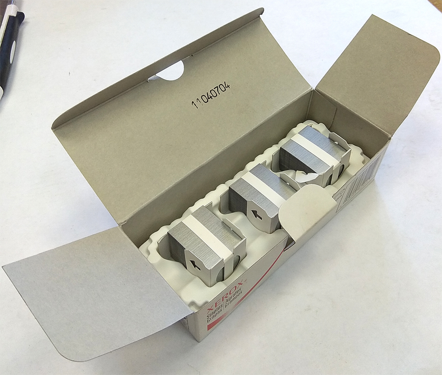 Скрепки Xerox DC 2240/WCP32/40 /123/128/133/7132/ 7228/35/45 [3x5000 штук] [артикул 008R12915] /Оригинальные/ [R]