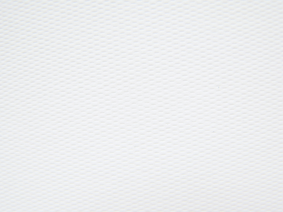 Бумага дизайнерская Ривс "Дизайн" SRA3 (120 г/кв.м, 450x320 мм, 250 л/пач, цвет: белый) [R]