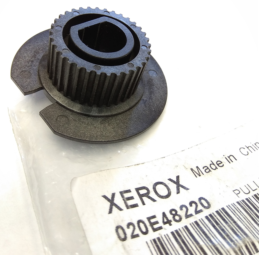020E48220 Шестерня привода резака Xerox 3030/3050 [R]