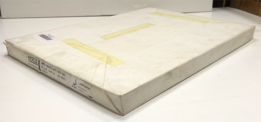 Бумага дизайнерская Xerox Hammer Embossed "Молоток" SRA3 (250 г/кв.м, 450х320мм, 100 л/п, цвет: белый) [артикул 007R96574] [R]