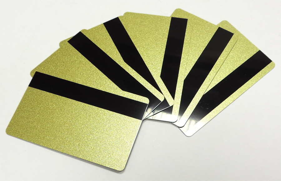 Пластиковая карта с магнитной полосой CIMage (модель: RUSS-G3457HI, CR-80, 30mil (0.76 мм), материал: PVC, цвет: золото, 10 шт./уп) [артикул RUSS-G3457HI] [R]