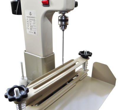 Машина архивно-переплетная на нить РеалИст YG-168-1 (электрическая)