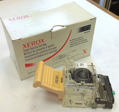 Скрепки Xerox WCP 4110/4595 (сшивание: 50 листов) [5000 штук] [арт. 008R12919] /Оригинальные/ [R]