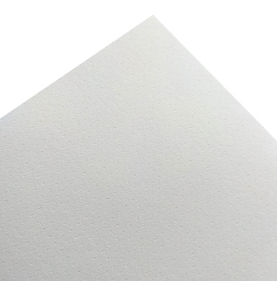 Бумага дизайнерская Ривс "Дот" (белая) SRA3 (120 г/кв.м, 320x450 мм, 250 л/пач)