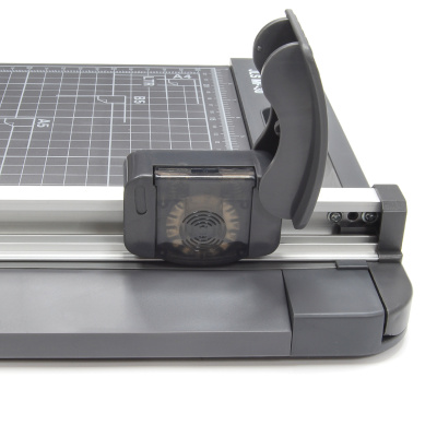 Резак многофункциональный роликовый JLS MF-30 (длина реза 320 мм)