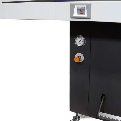 Гильотина гидравлическая BindTec 7208 (длина реза 720 мм) (1 место)