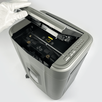 Уничтожитель (шредер) бумаги ГЕЛЕОС АП 23-5 с автоподачиком (размер частицы 1,9х12 мм)