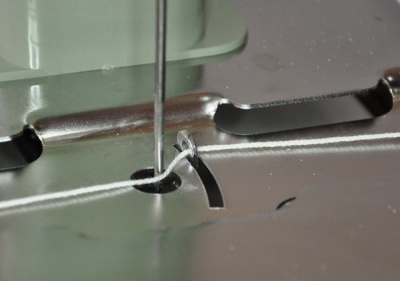 Машина архивно-переплетная на нить Bulros Y-168A (электрическая)