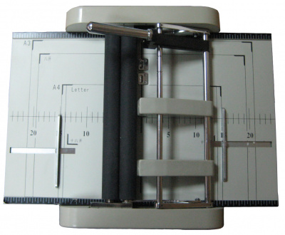 Буклетмейкер Bulros T-01 формата А3 (полуавтоматический)