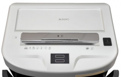 Уничтожитель (шредер) бумаги Bulros 832C (размер частицы 2х10 мм)