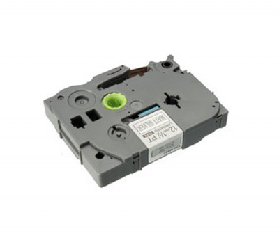 Лента TZEB31 ламинированная (высококонтрастная) для печати наклеек Brother PT 5/9800 (размер: 12мм х 5м, черный шрифт, флуоресцентный оранжевый фон) [артикул: TZE-B31] /оригинальный/