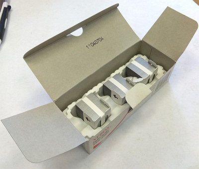 Скрепки Xerox DC 2240/WCP32/40 /123/128/133/7132/ 7228/35/45 [3x5000 штук] [артикул 008R12915] /Оригинальные/ [R]