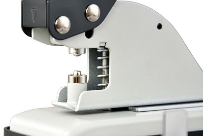 Установщик люверсов Warrior 33100