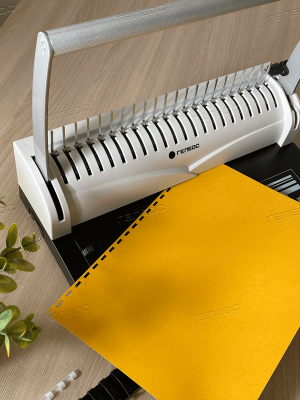 Брошюровщик для пластиковых пружин ГЕЛЕОС БП-13+ (доступен в трех цветах) (до 13 листов)