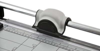 Резак роликовый Kw-Trio 3020  (длина реза 670 мм)