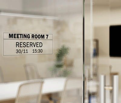 Лента пленочная DK22113 клеящаяся цельная Brother QL 500/1060 (размер: 62мм x 15,24м, черный шрифт, прозрачный фон) [артикул: DK-22113] /оригинальная/