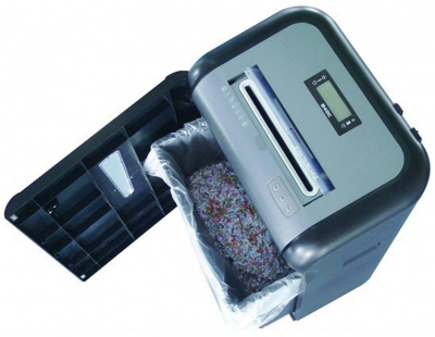 Уничтожитель (шредер) бумаги Bulros 840C (размер частицы 4х40 мм)