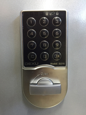 Уничтожитель (шредер) бумаги Bulros 5706HDU (размер частицы 1х2 мм)