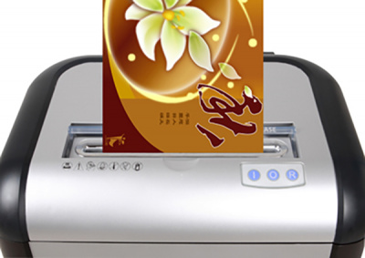 Уничтожитель (шредер) бумаги Bulros 8417M (размер частицы 2х10 мм)