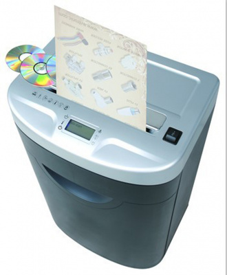 Уничтожитель (шредер) бумаги Bulros 820C (размер частицы 4х40 мм)