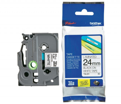 Лента TZEN251 неламинированная бумажная для печати наклеек Brother PT 500/9800 (размер: 24мм х 8м, черный шрифт, белый фон) [артикул: TZE-N251] /оригинальная/